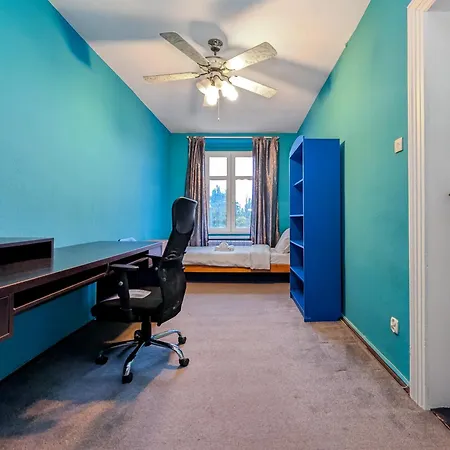 Trzebnicka Spacious By Bookinghost Вроцлав