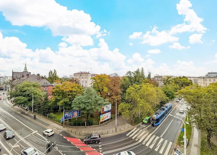 Trzebnicka Spacious By Bookinghost