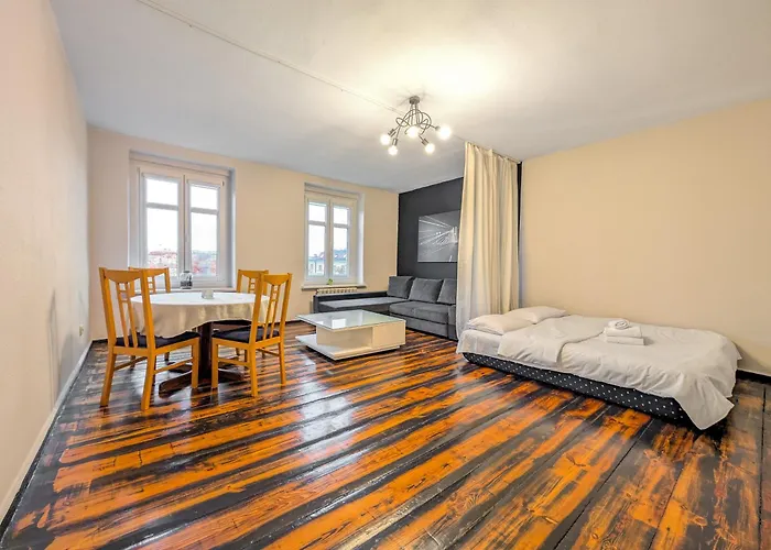 Trzebnicka Spacious By Bookinghost * Wroclaw